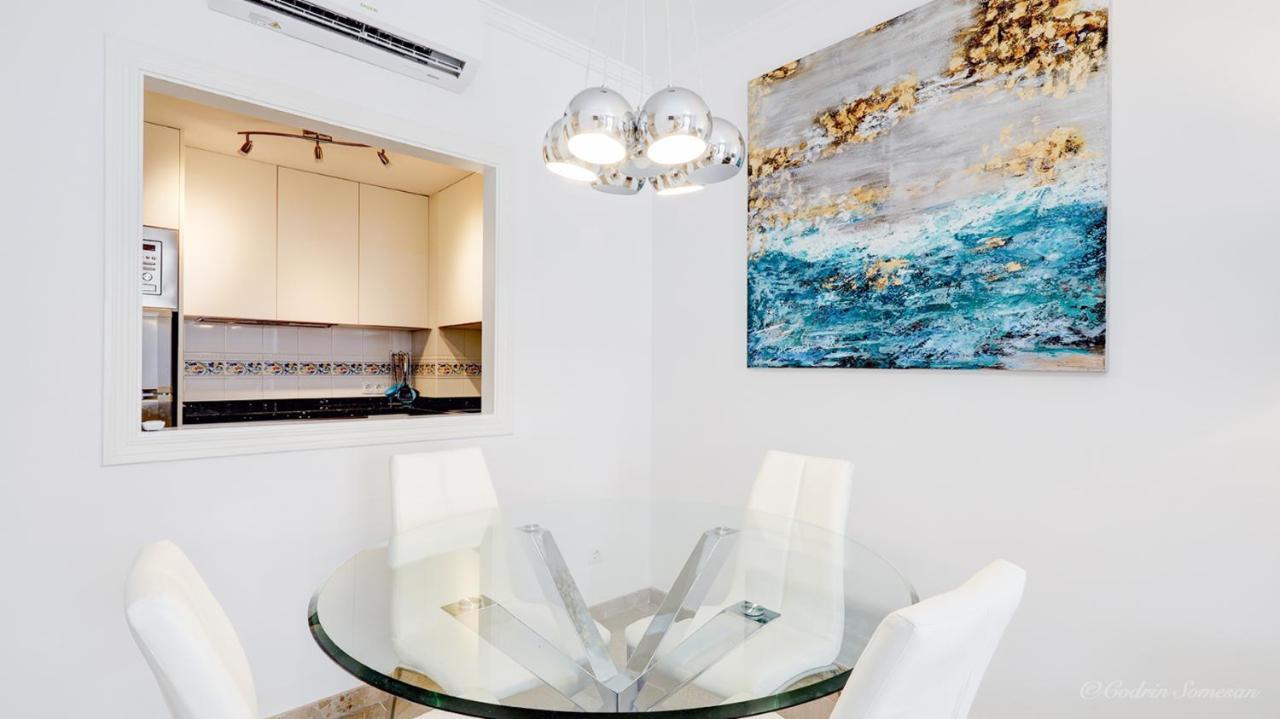 Cozy Apartment Overlooking Estepona'S Marina! Екстер'єр фото