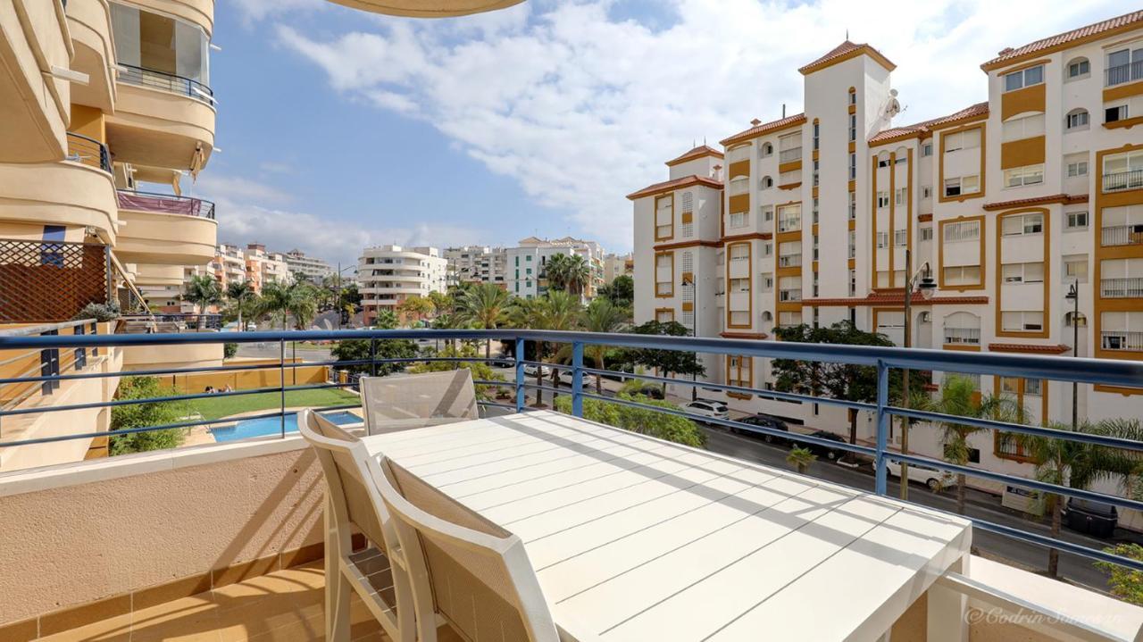 Cozy Apartment Overlooking Estepona'S Marina! Екстер'єр фото