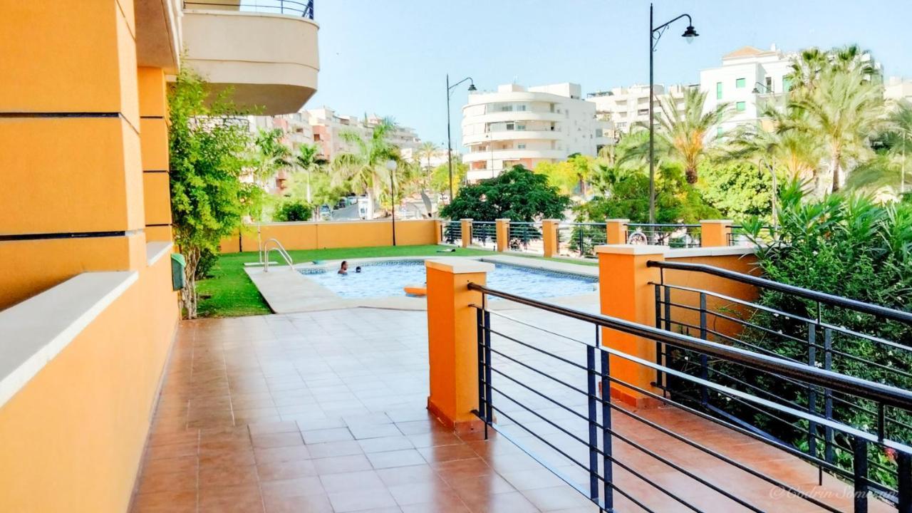 Cozy Apartment Overlooking Estepona'S Marina! Екстер'єр фото